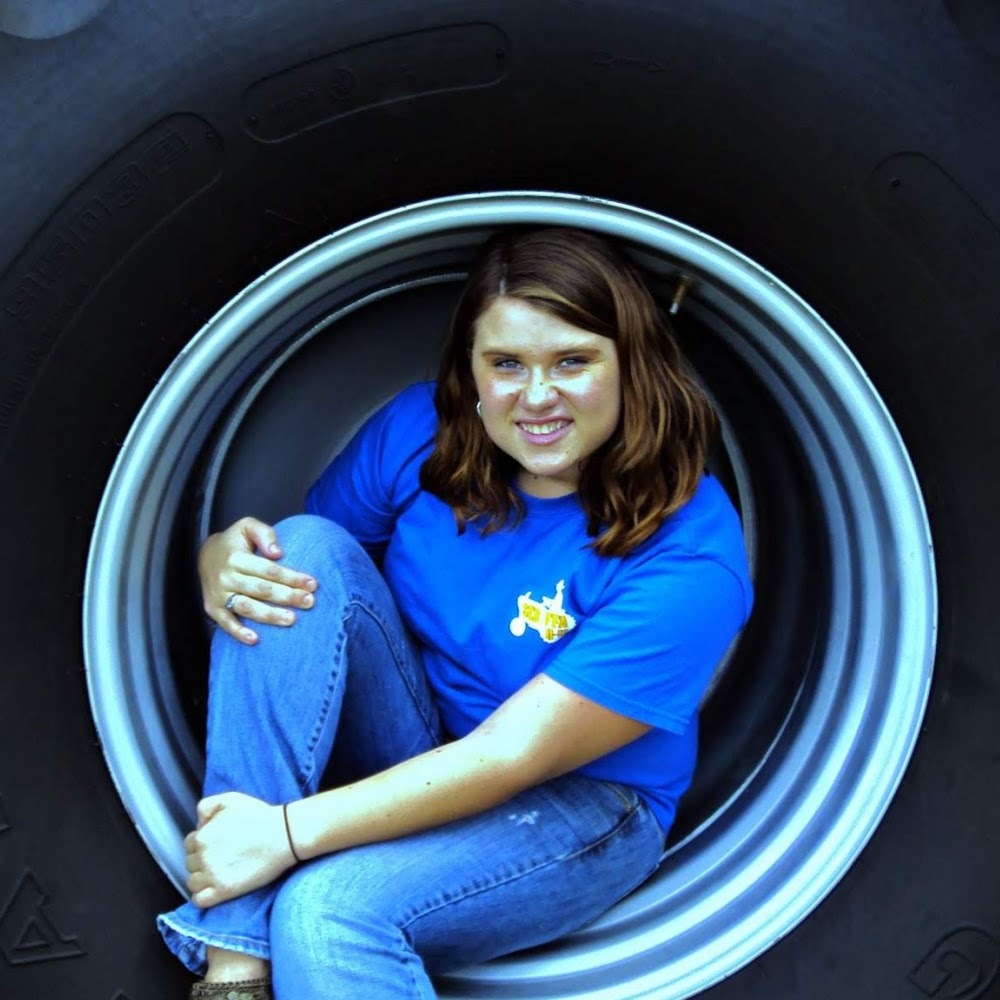 Meet your Posher, Kayla